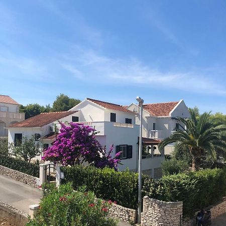 Holiday Home Brac Supetar Exterior foto