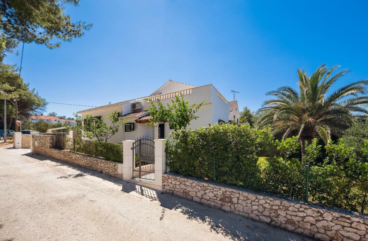 Holiday Home Brac Supetar Exterior foto