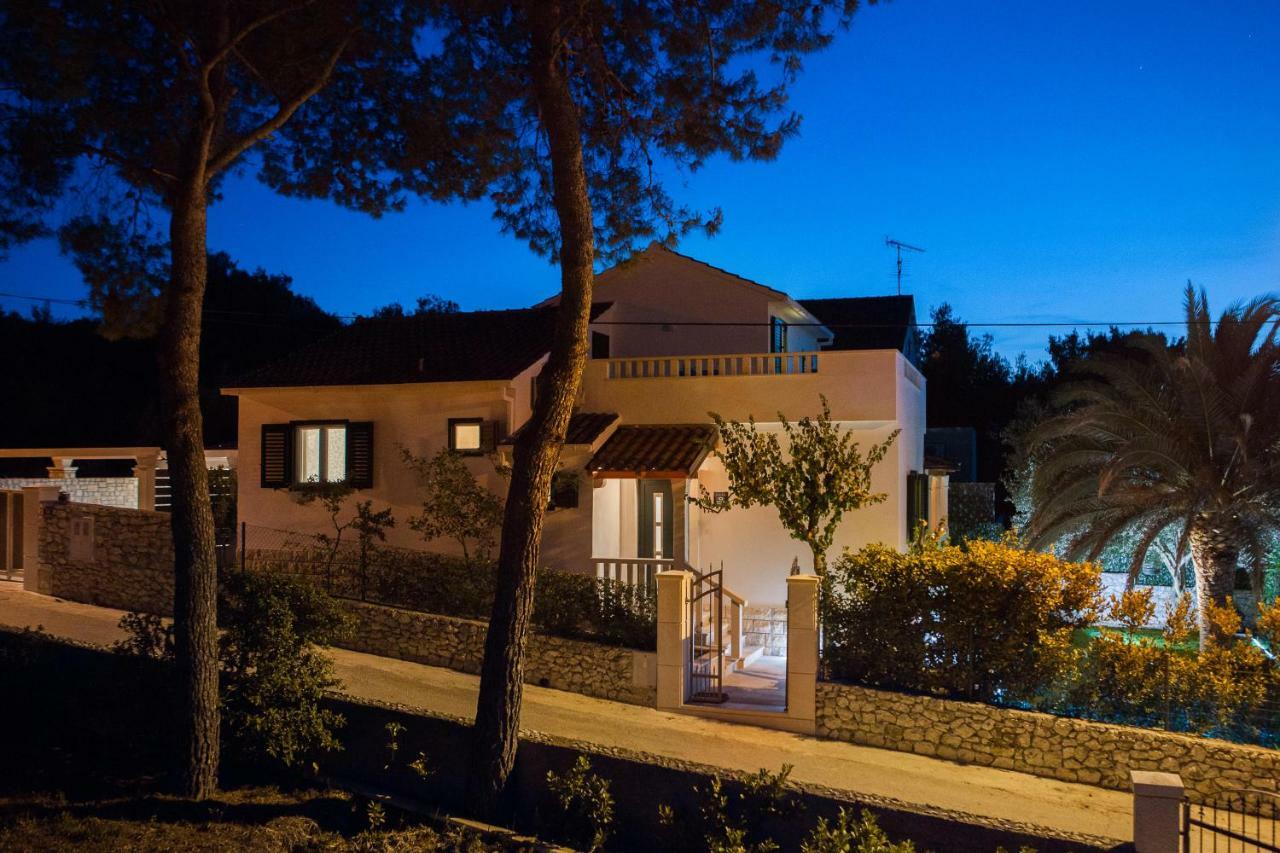 Holiday Home Brac Supetar Exterior foto
